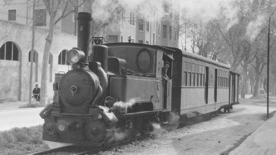La historia de La Panderola, el tren que &#039;volaba&#039; en Castellón