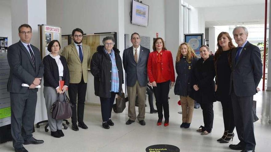 Veintitrés visiones sobre la desigualdad de género para un libro electrónico