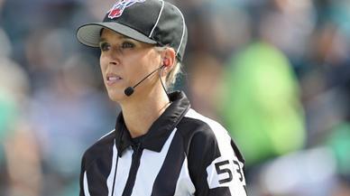 Sarah Thomas, la primera mujer árbitro en una final de la Super Bowl