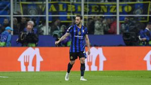 Inter - FC Barcelona | El gol de penalti de Hakan Calhanoglu