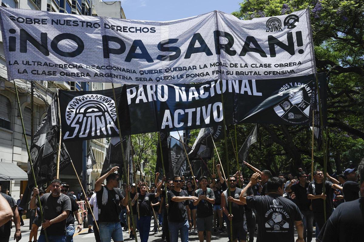 Protesta sindical en Argentina contra las políticas de Milei