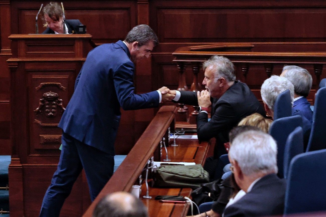 Segunda sesión del debate de investidura en el Parlamento de Canarias