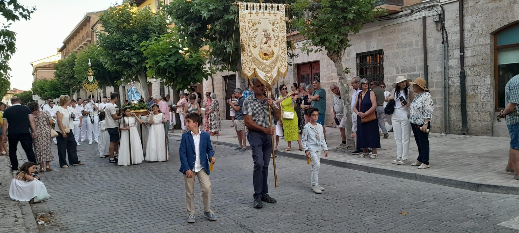 GALERÍA | Procesión de la Virgen del Carmen en Toro