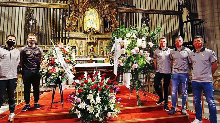 El Real Murcia visita a la Virgen de la Fuensanta