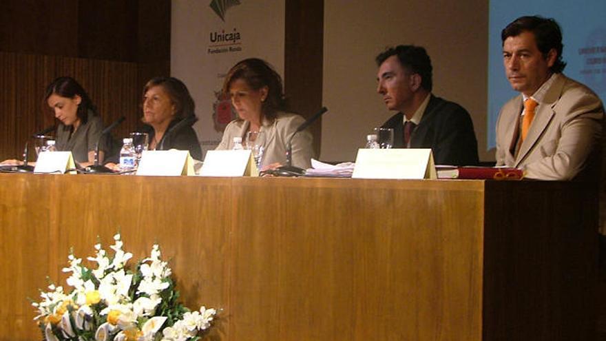 Clausura. Los ponentes durante la finalización de las jornadas en Ronda.