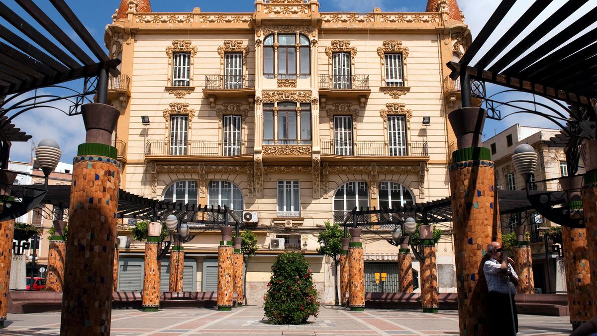 La pequeña Barcelona: la otra ciudad española que tiene casi mil edificios modernistas