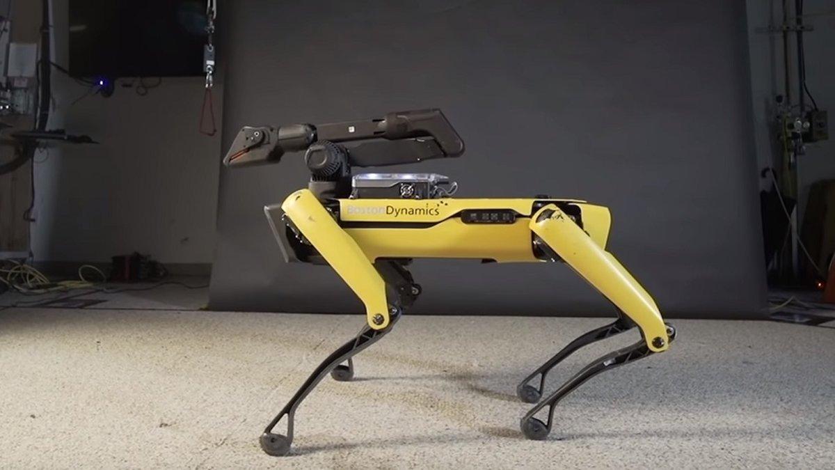 Así es el robot SpotMini de Boston Dynamics
