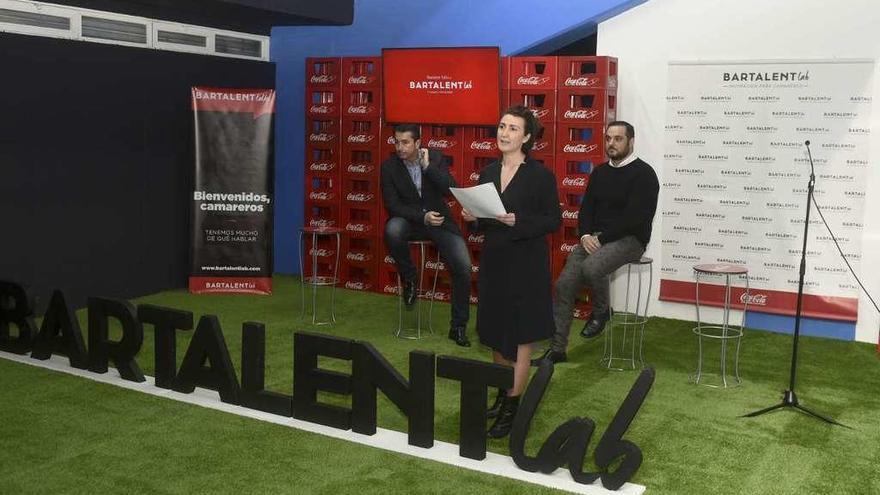 Presentación, ayer en el estadio de Riazor, de la plataforma Bartalent Lab de Coca-Cola.