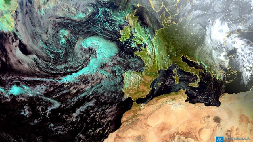 La borrasca Claudia pone a Galicia en alerta por riesgo de inundaciones, fuertes vientos y mala mar