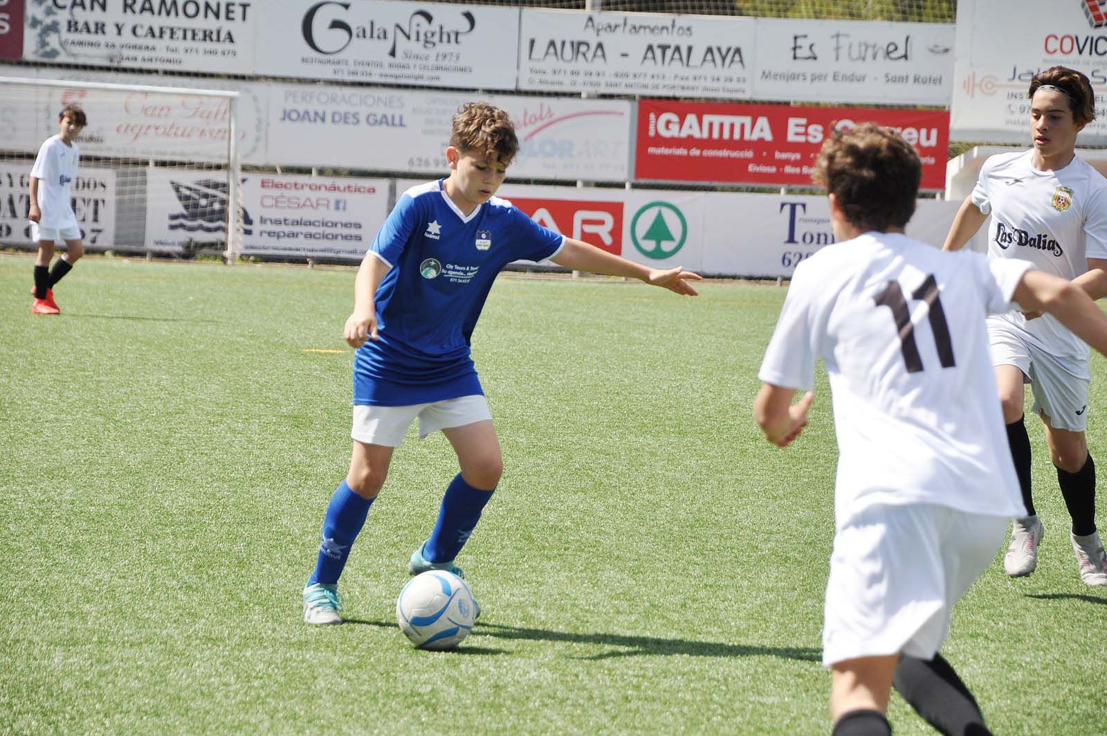 El fútbol base vuelve a sonreír