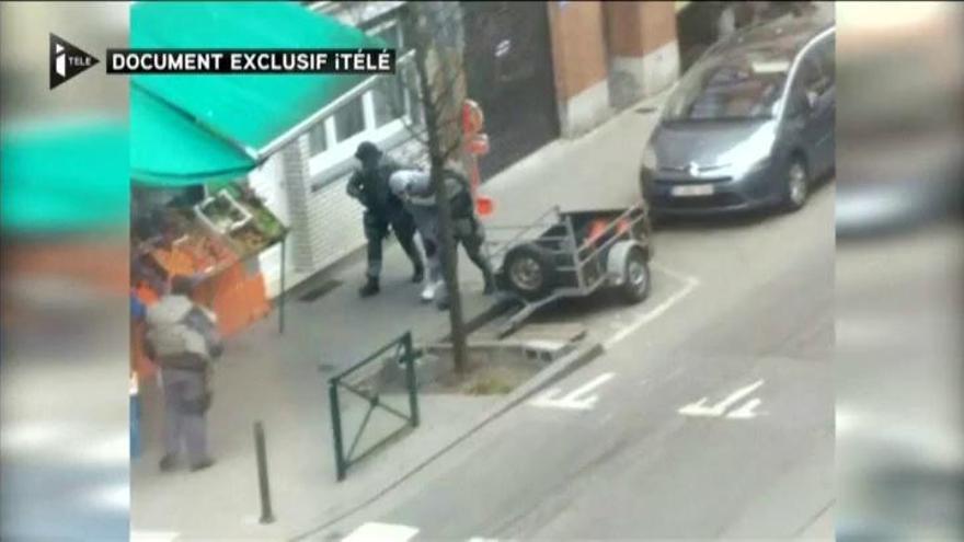 Nuevas imágenes de la detención de Salah Abdeslam