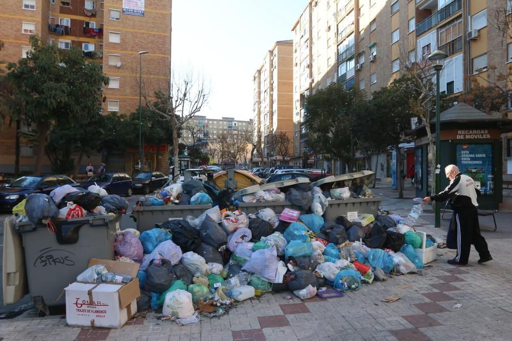 La huelga de Limasa por distritos | Carretera de Cádiz