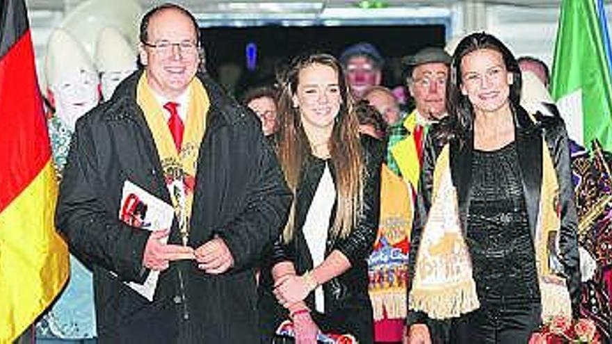 Paulina, hija de Estefanía de Mónaco, reina en la gran fiesta del circo