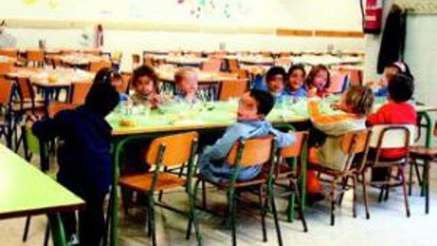 Cinco colegios denuncian a la Junta la mala calidad de las comidas escolares