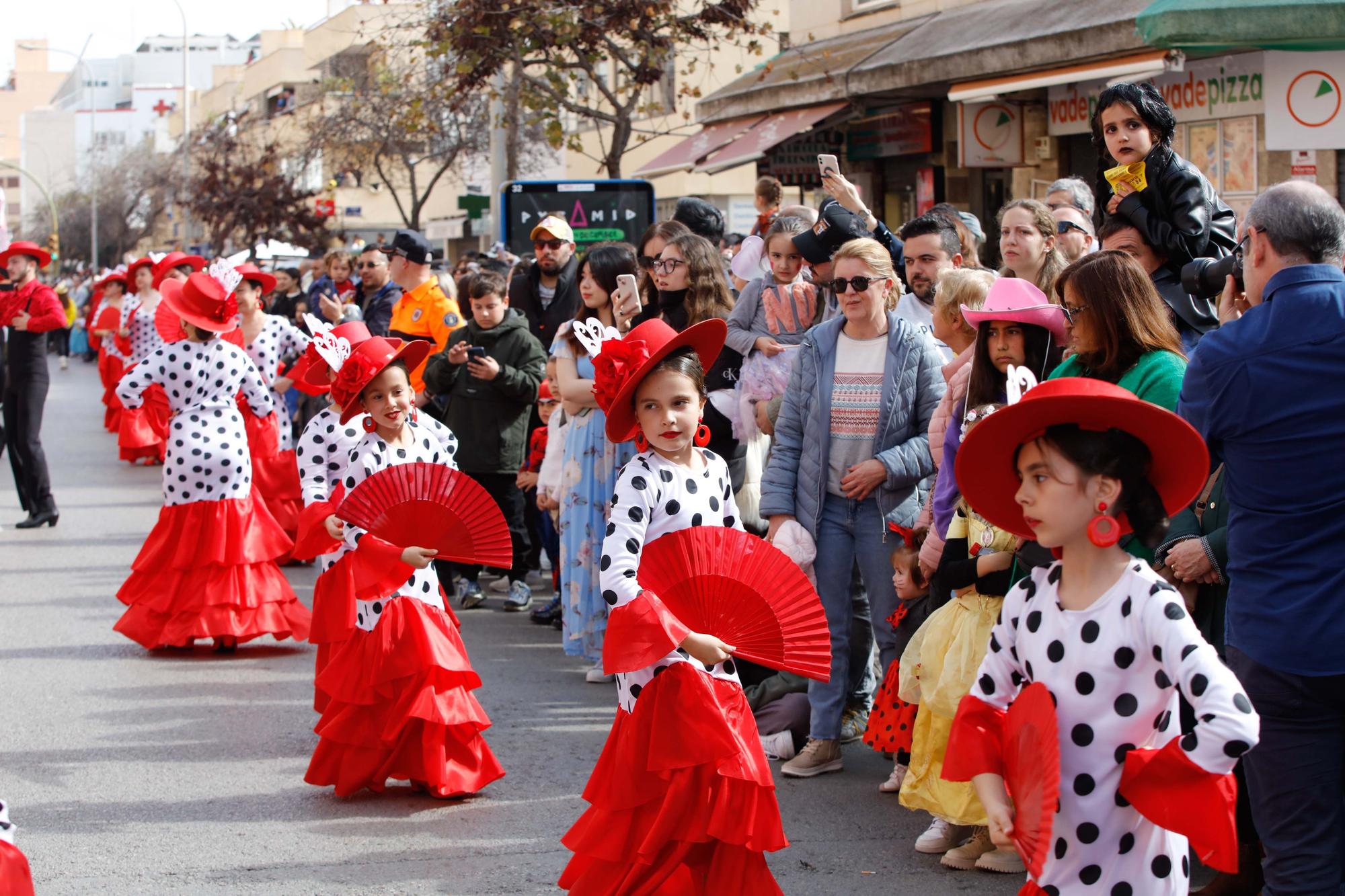 Todas las imágenes de la rúa del Carnaval de Ibiza 2023