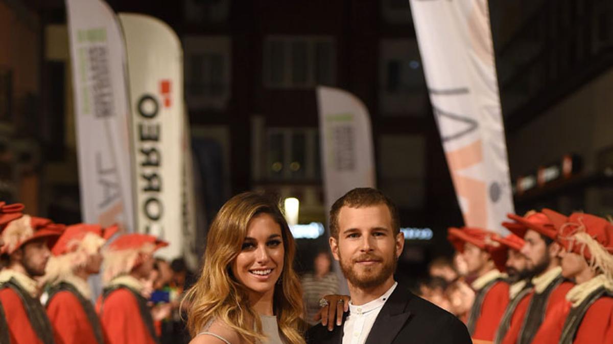 Blanca Suárez y Álvaro Cervantes en el estreno de 'Carlos, rey emperador'