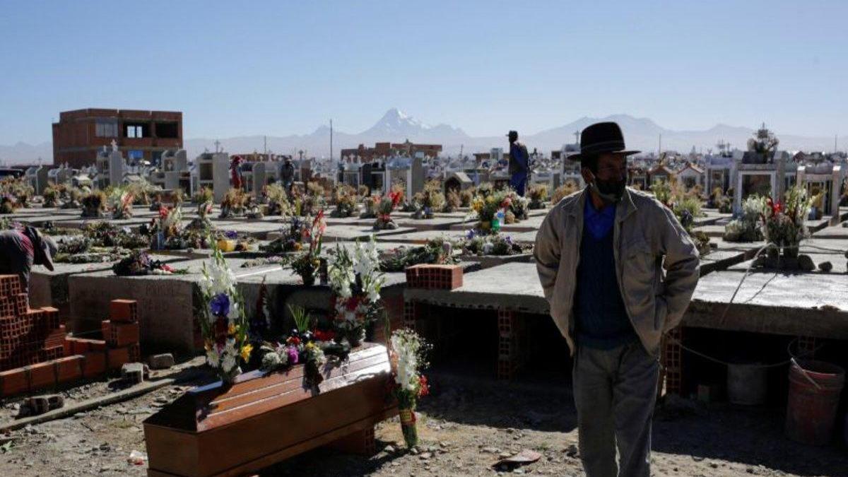 Aumentan un 200% los entierros en Bolivia por el coronavirus