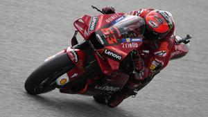 Quartararo: «Hauré de pilotar en ‘mode Déu’ per guanyar les Ducati»