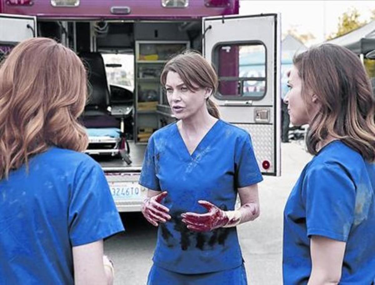 La protagonista d’’Anatomía de Grey’, Ellen Pompeo, en una impactant imatge de l’últim episodi. La protagonista d’’Anatomía de Grey’, Ellen Pompeo, en una impactant imatge de l’últim episodi.