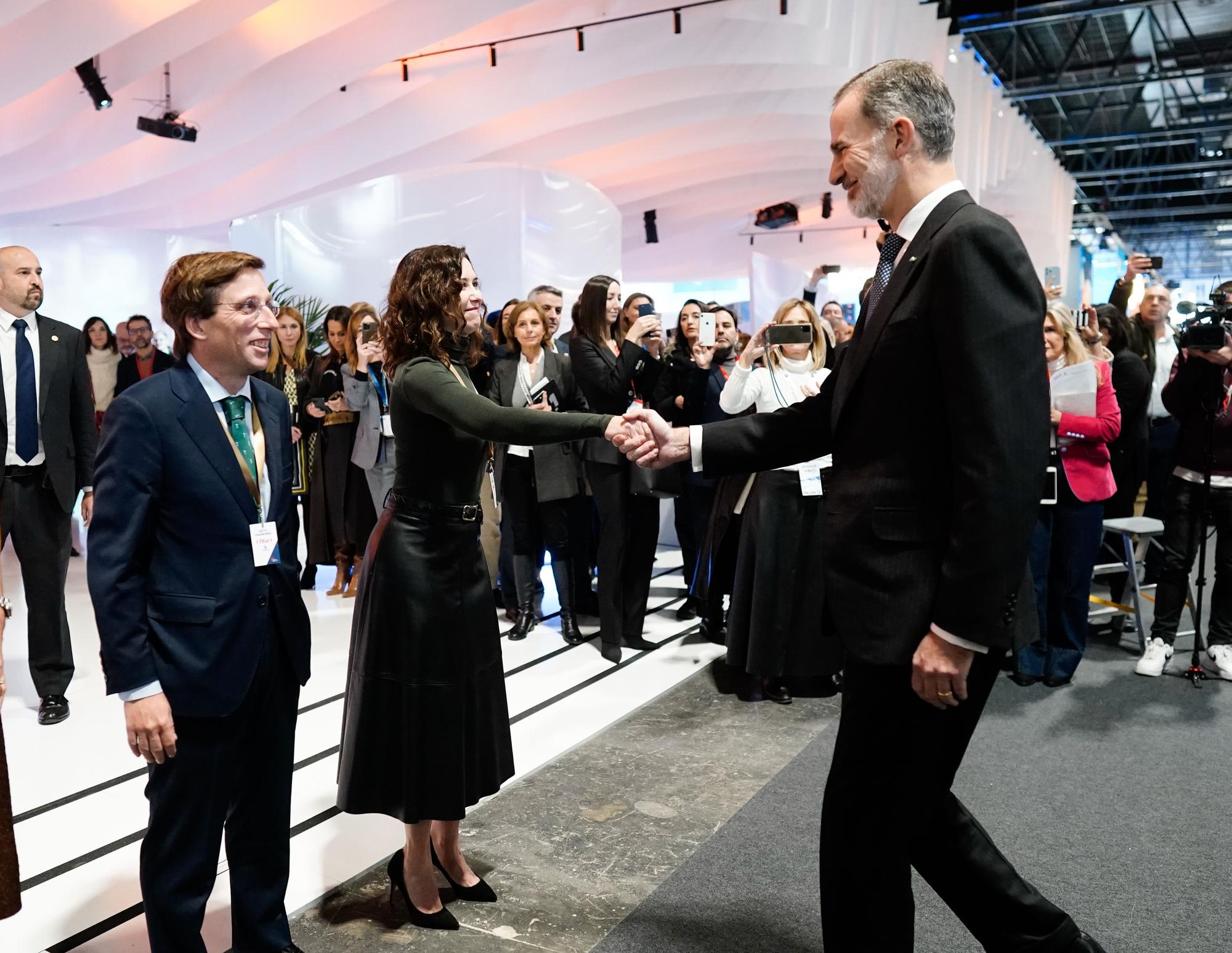 DÍAZ AYUSO, EN LA INAUGURACIÓN DE LA FERIA INTERNACIONAL DE TURISMO (FITUR)