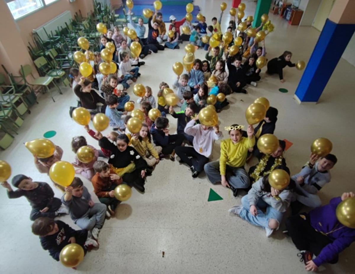 Lazo polo cancro infantil no Villar Paramá |