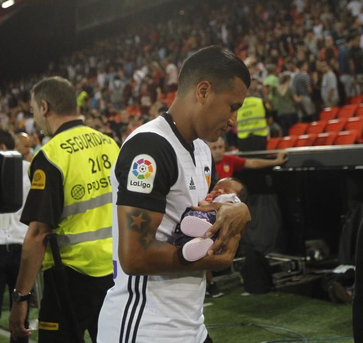 Las mejores imágenes de la presentación de Guedes, Pereira, Murillo, Kondogbia, Maksimovic, Neto y Gabriel