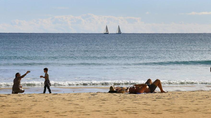 El tiempo en Alicante: Emergencias retira las alertas y la gota fría da paso a un fin de semana primaveral