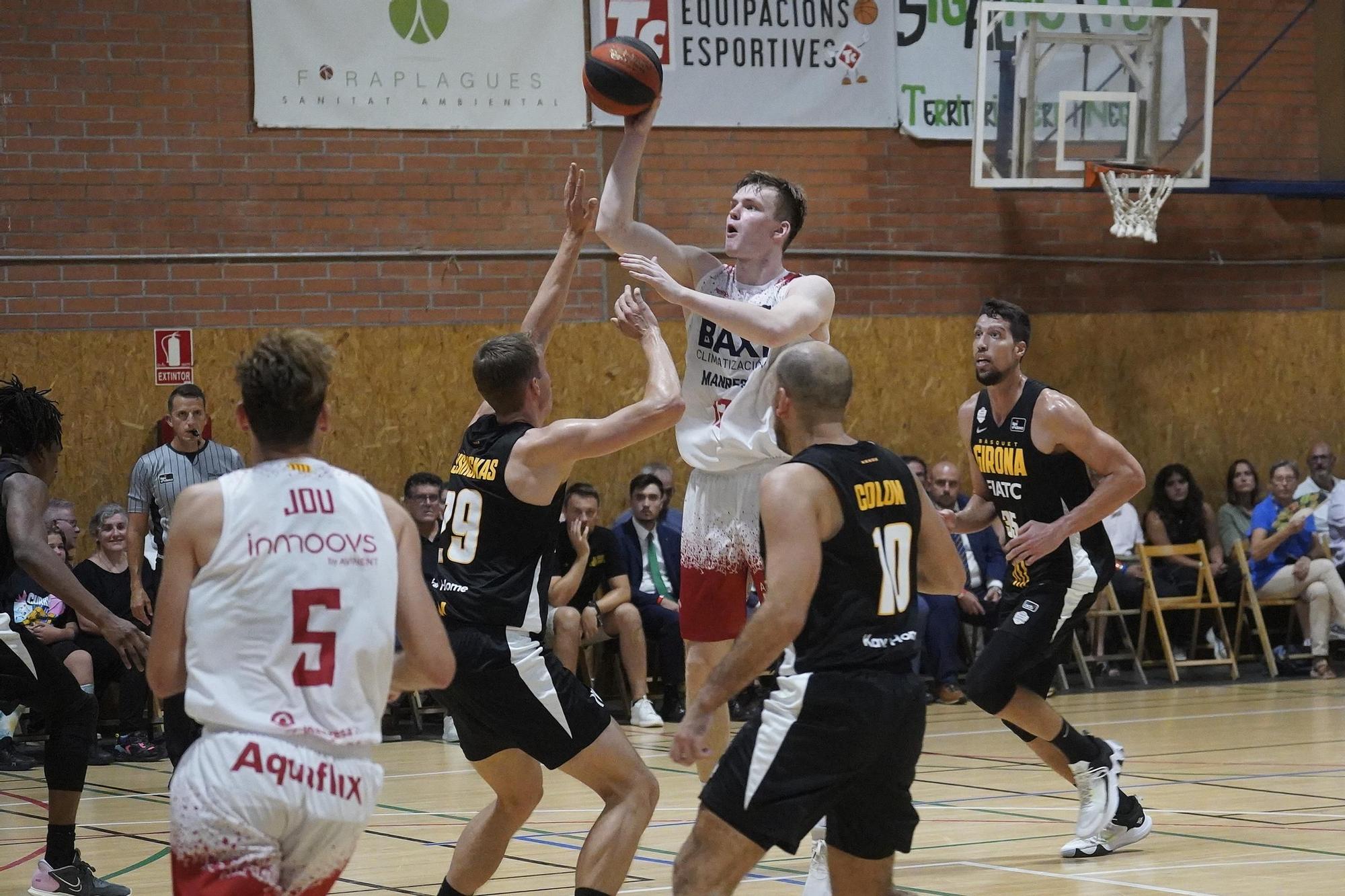 Les millors imatges del Bàsquet Girona - Manresa