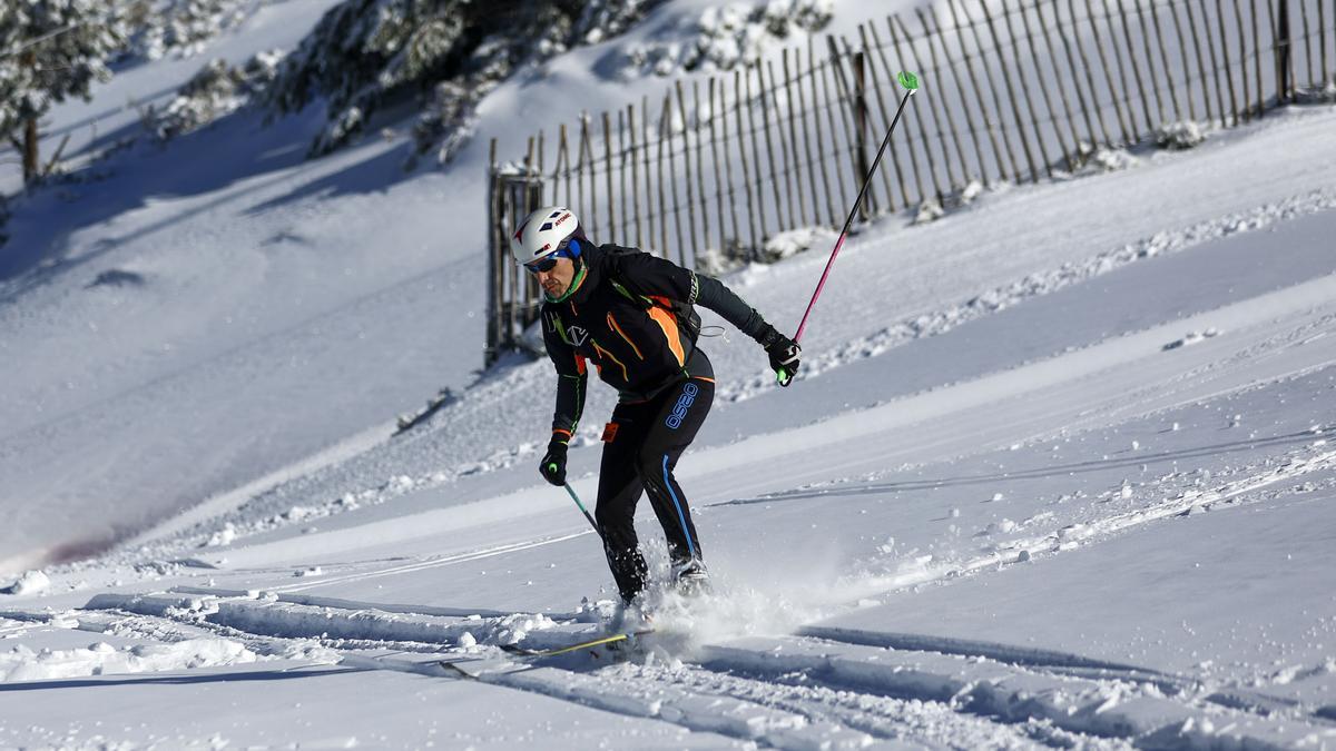 Un 20 por ciento de personas que practican esquí padece enfermedades de la visión.