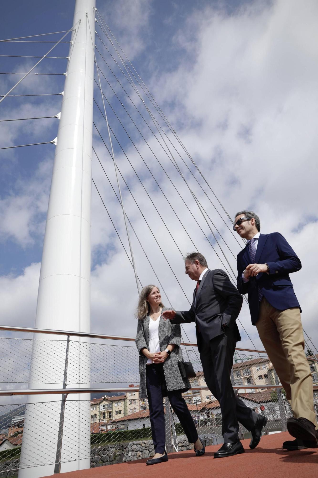 Inauguración del parque lineal de entrada a Oviedo por la "Y"