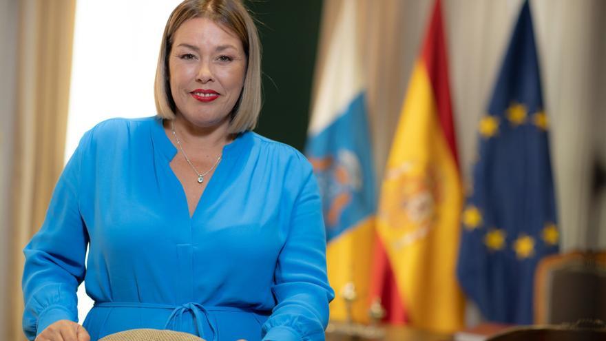 La presidenta del Parlamento de Canarias, Astrid Pérez