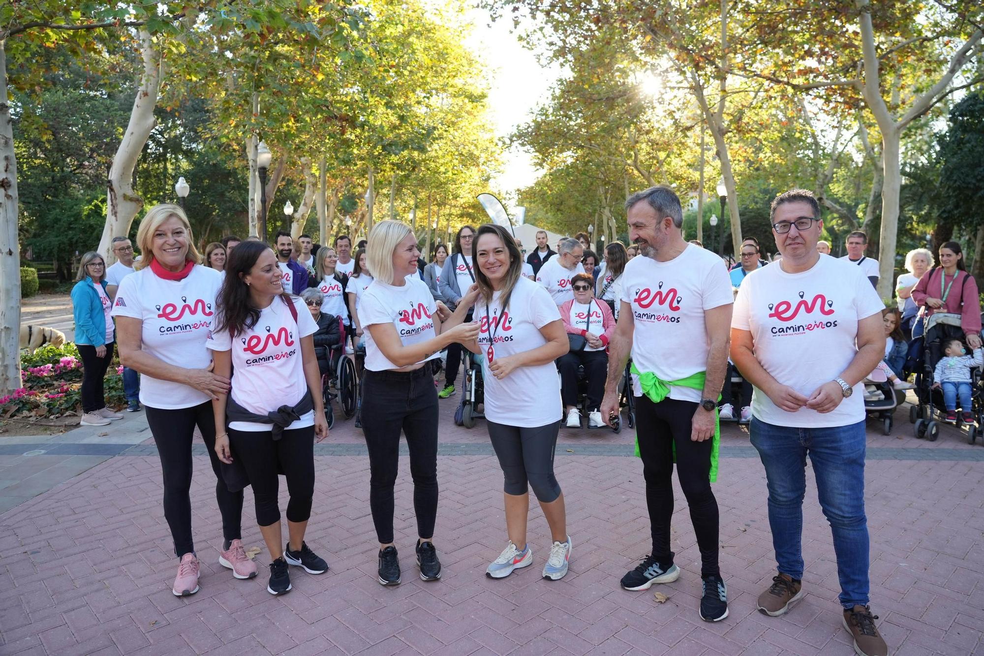 Las mejores imágenes de la caminata 'CaminEMos por la esclerosis múltiple' de Castelló