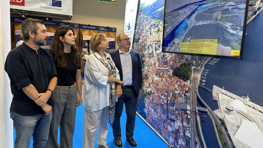 El Puerto licitará en otoño su plan estratégico para captar nuevos tráficos
