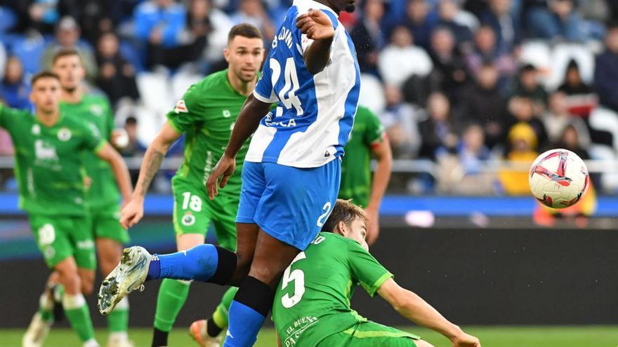 Bouldini, camino del Académico Viseu, recién ascendido a la primera división lusa