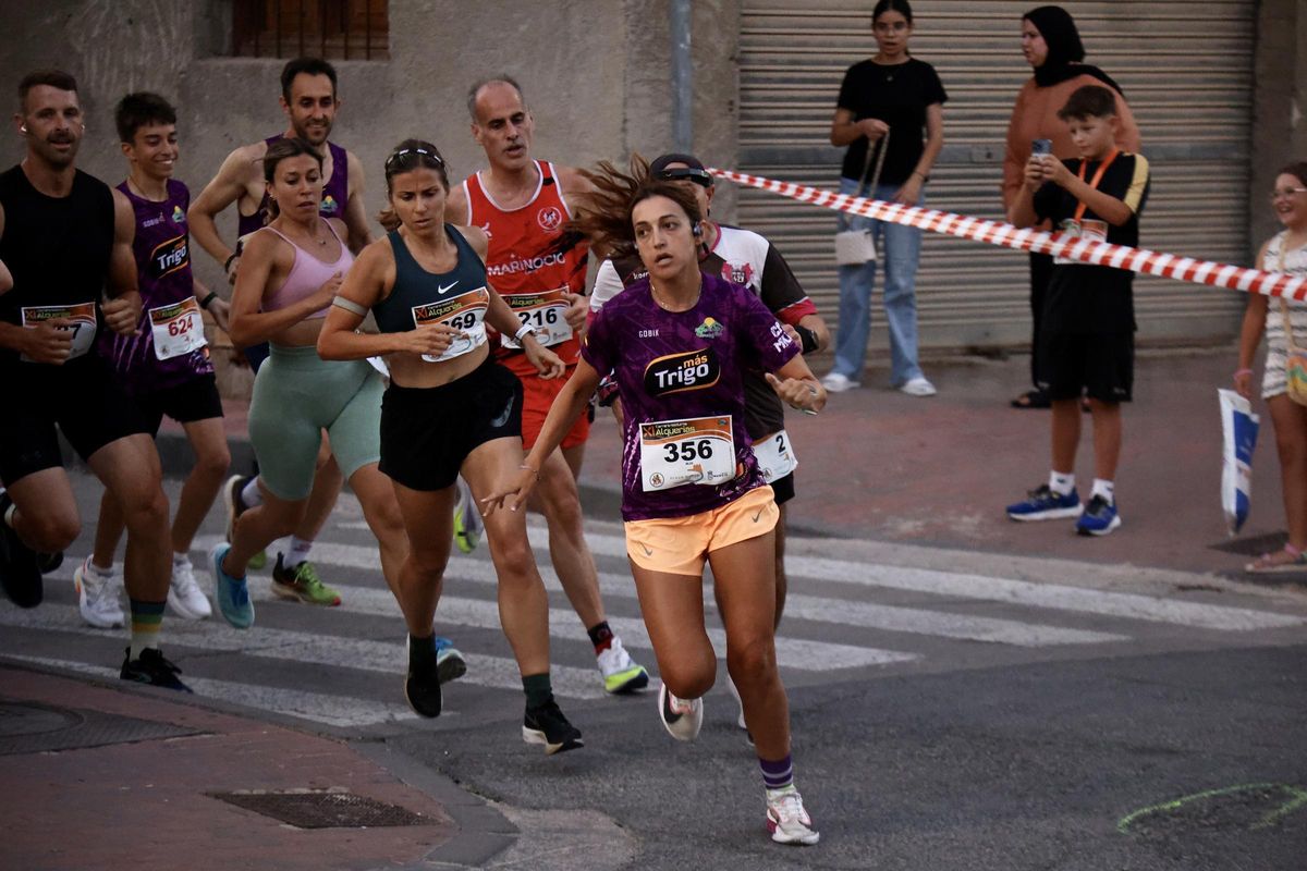 Participantes en la Nocturna de Alquerías