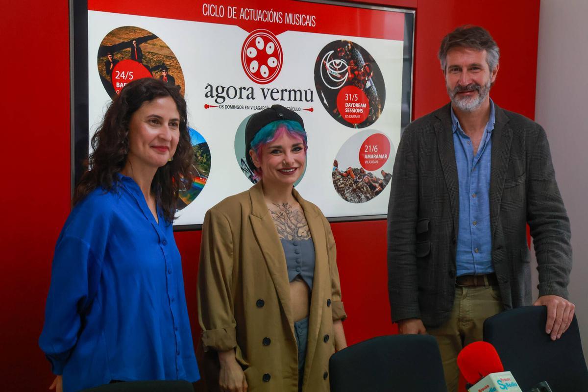 Sonia Outón, Alexandra Carrera y Alberto Varela.