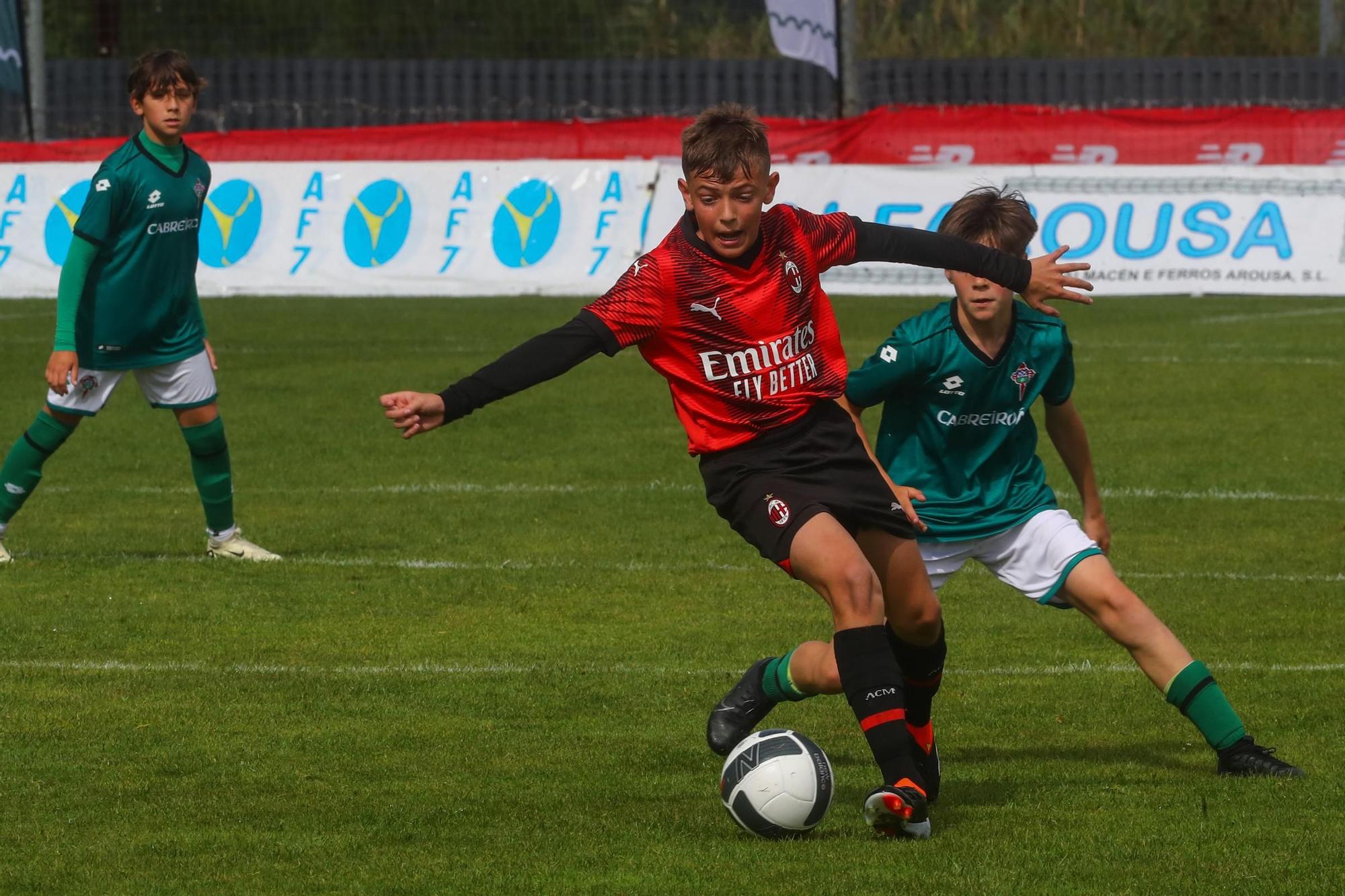 El fútbol del futuro disfruta de su gran presente en el Arousa Fútbol 7 de Ribadumia