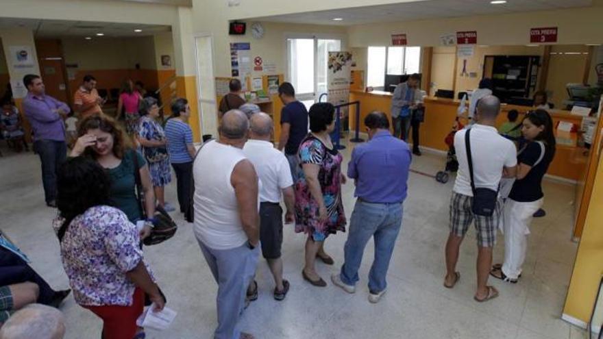 Proponen un plan para acabar con las listas de espera quirúrgicas en la Región