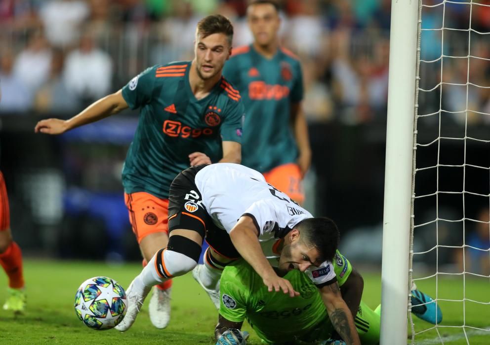 Valencia CF - Ajax: Las mejores fotos