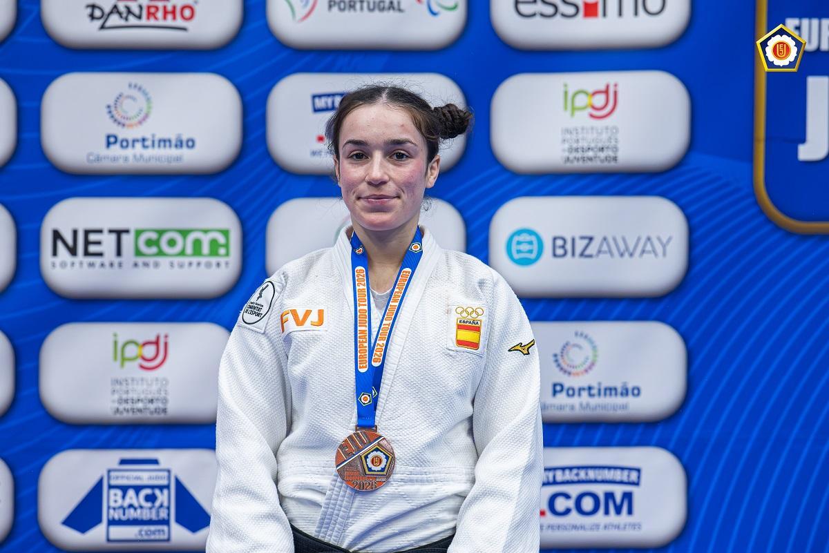 Odalis Santiago Santana logró la medalla de bronce en la categoría de -57 kg tras un torneo muy exigente.