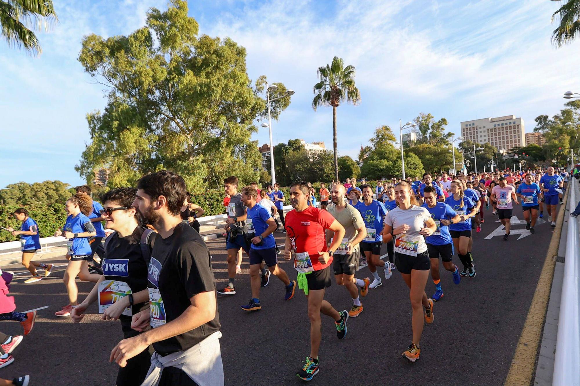 Búscate en la carrera 'València contra el cáncer'