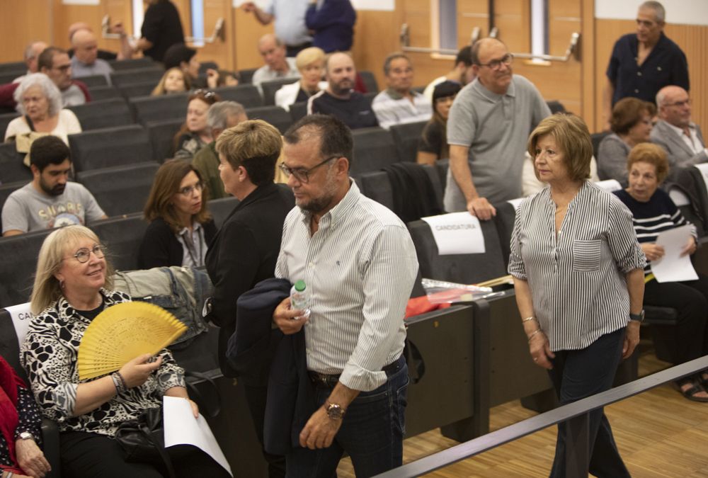 Acto de campaña de Iniciativa Porteña en el Teatro de Begoña del Puerto de Sagunto