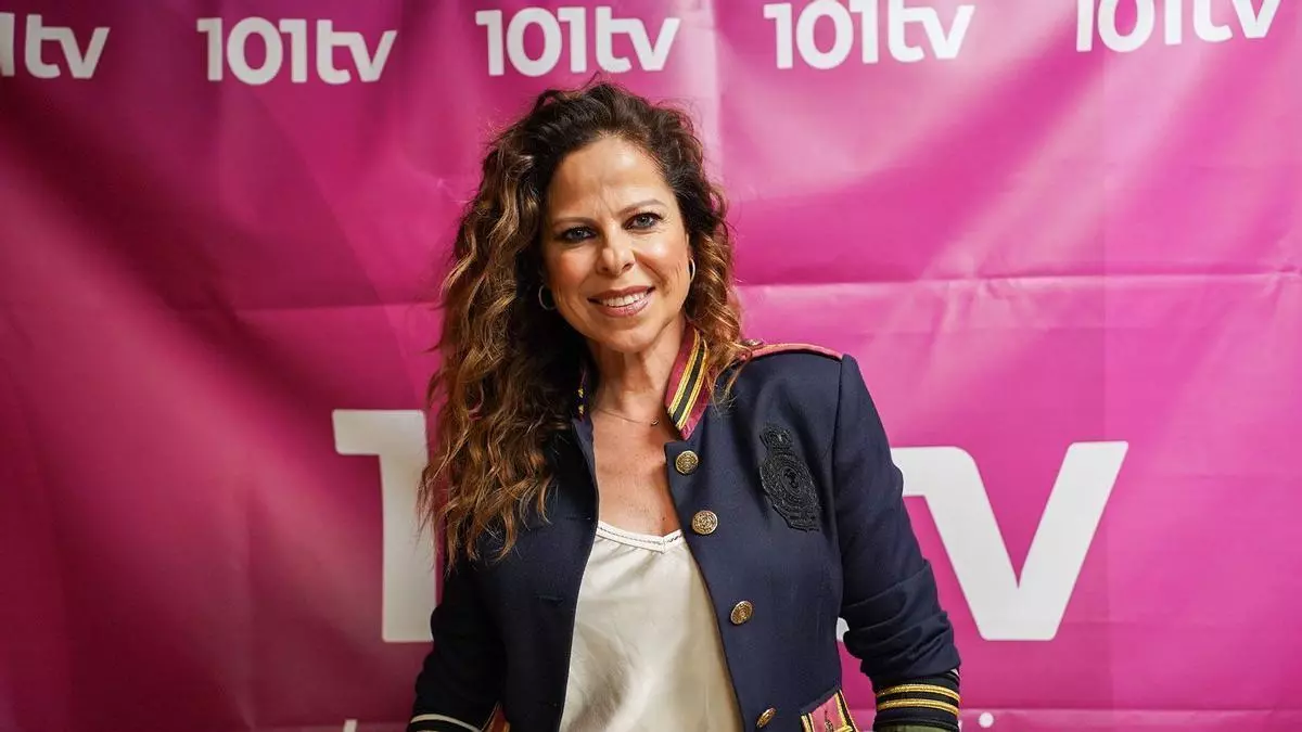 Así vive Pastora Soler el Miércoles Santo en Sevilla: “Es una alegría no tener que mirar al cielo”