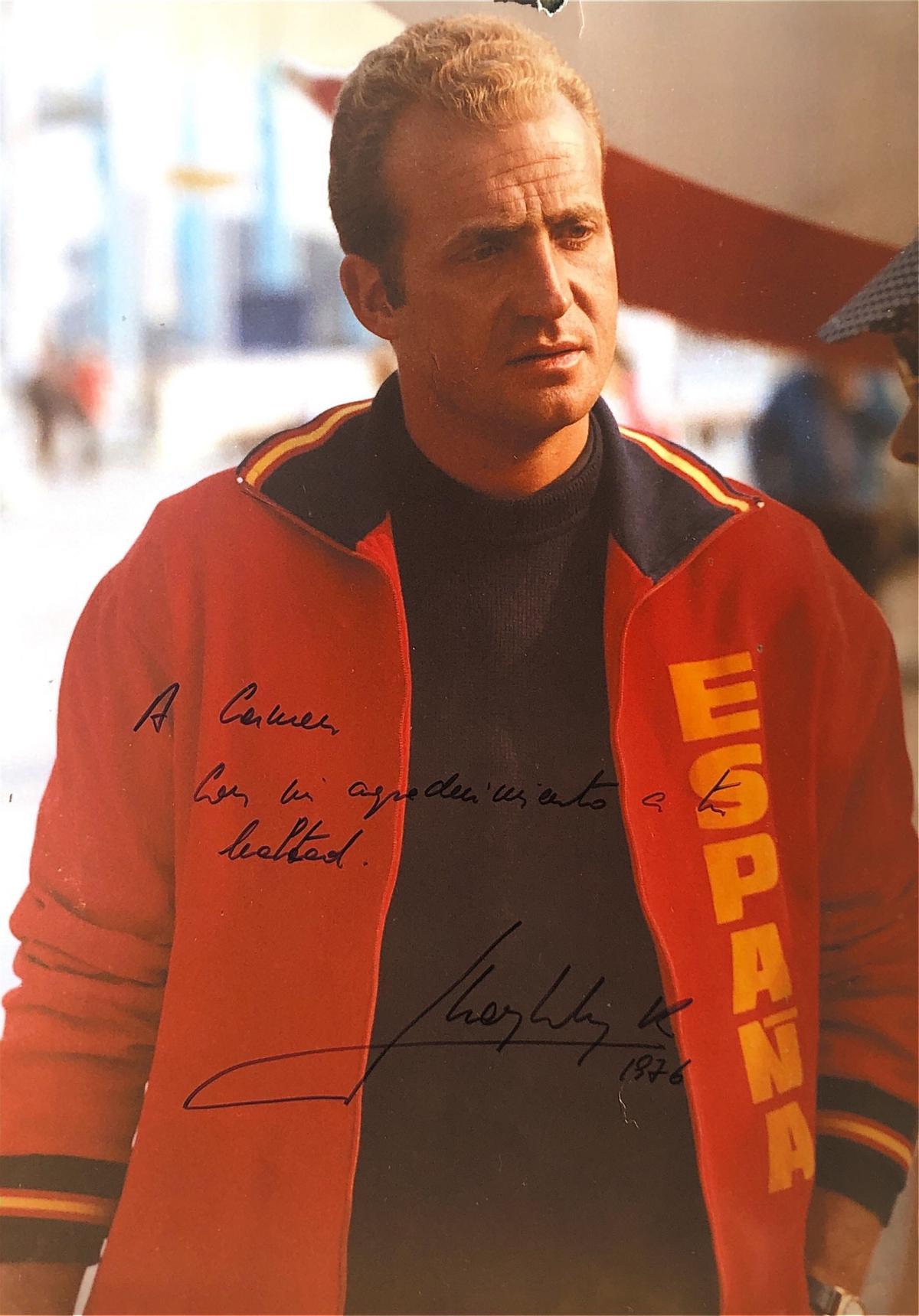 Foto dedica por Juan Carlos I: "A Carmen, por mi agradecimiento por tu lealtad" (1976)