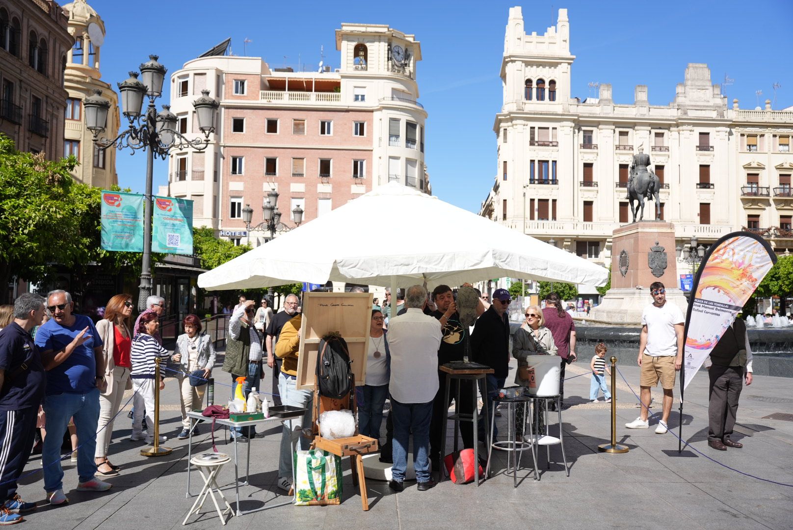 El Día Mundial del Arte en Córdoba, en imágenes