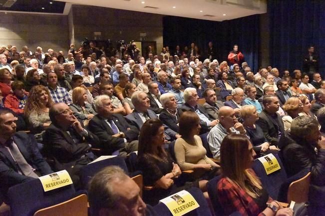 Presentación del libro sobre el entrenador de ...