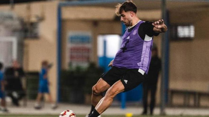 Carles Gallardo, en un entrenament amb la Selecció Catalana Amateur.