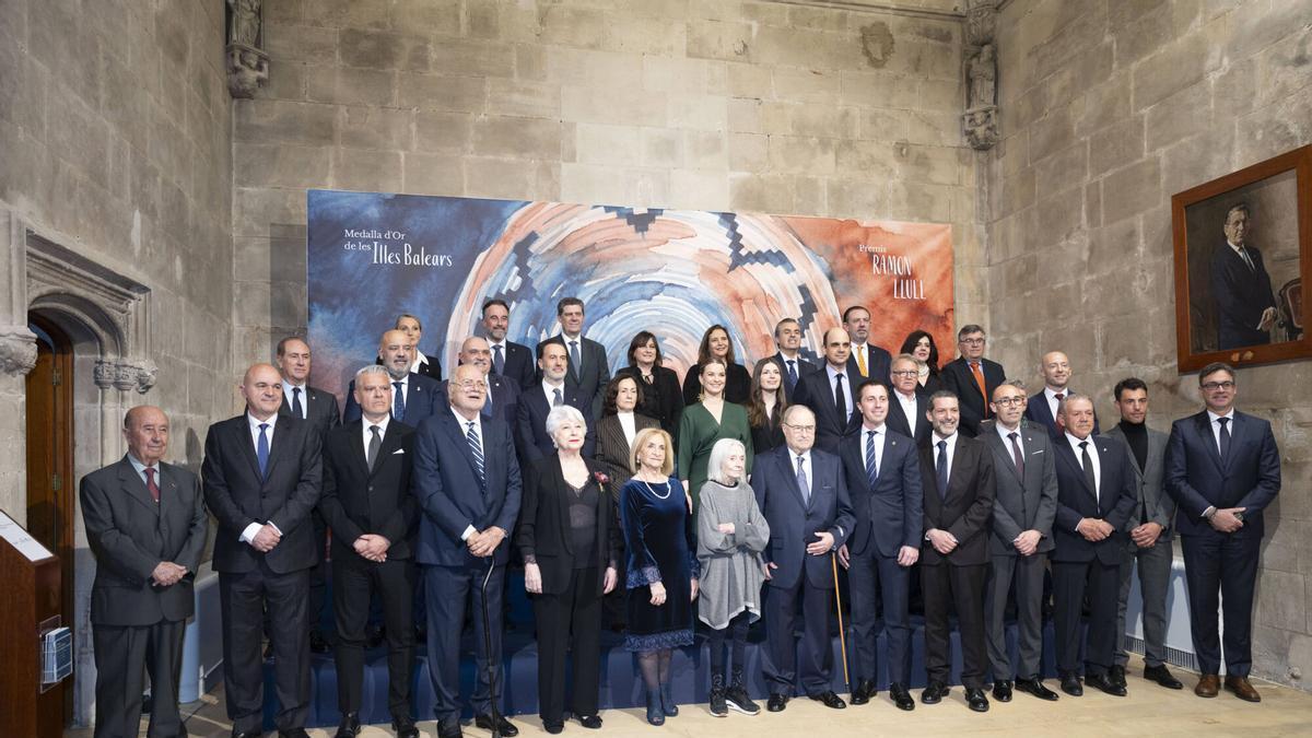 Prohens entrega los premios Ramon Llull y la Medalla de Oro de las Illes Balears 2026