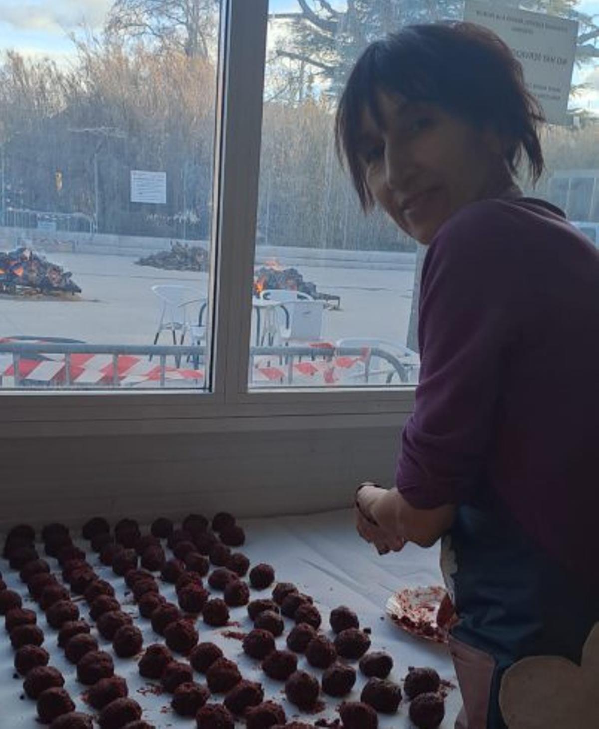 Elaboración de bolos en Ricla. | SERVICIO ESPECIAL