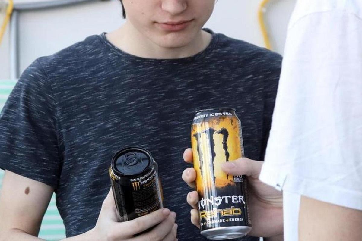 Los pediatras respaldan la prohibición de las bebidas energéticas a menores de 18 años